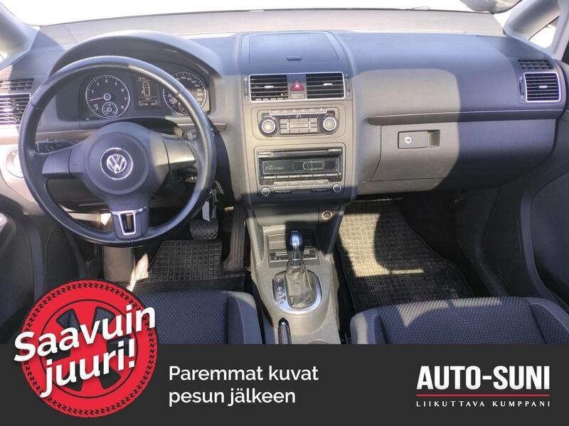 Volkswagen Touran vaihtoauto