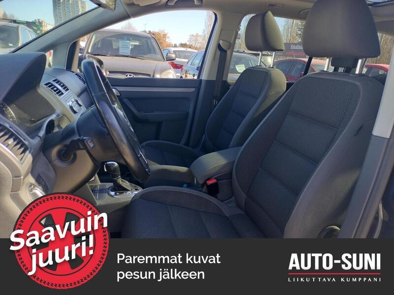 Volkswagen Touran vaihtoauto