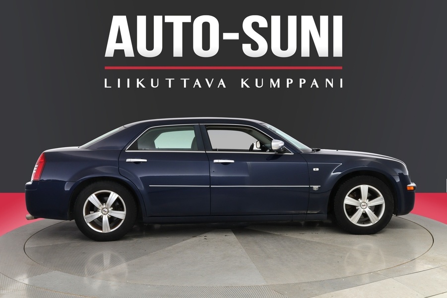 Chrysler 300C vaihtoauto