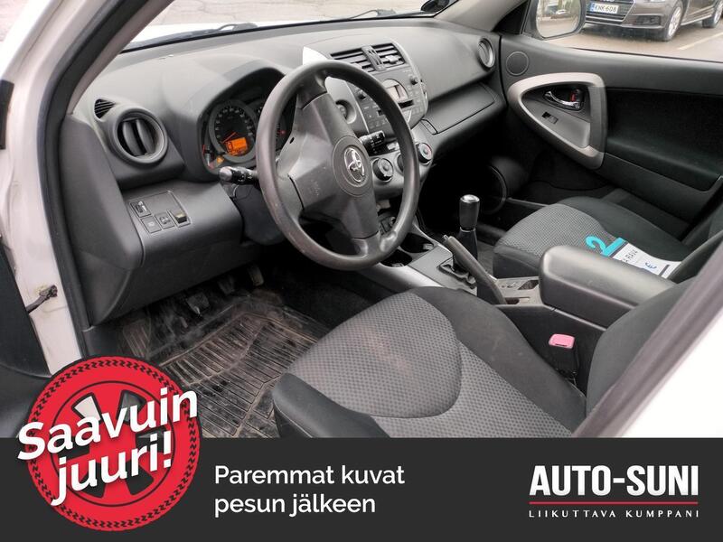 Toyota RAV4 vaihtoauto