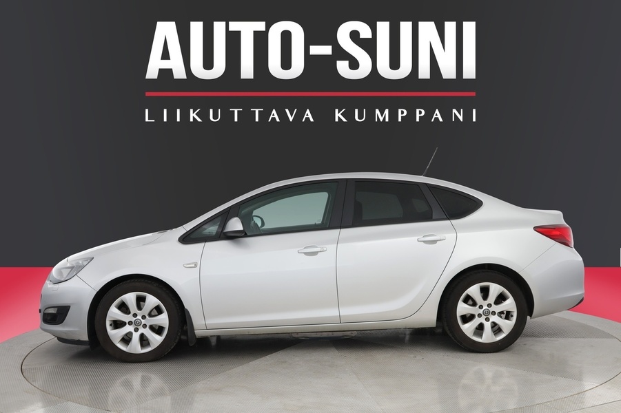 Opel Astra vaihtoauto