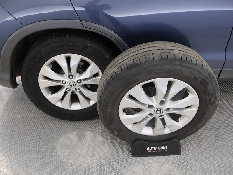 Honda CR-V vaihtoauto