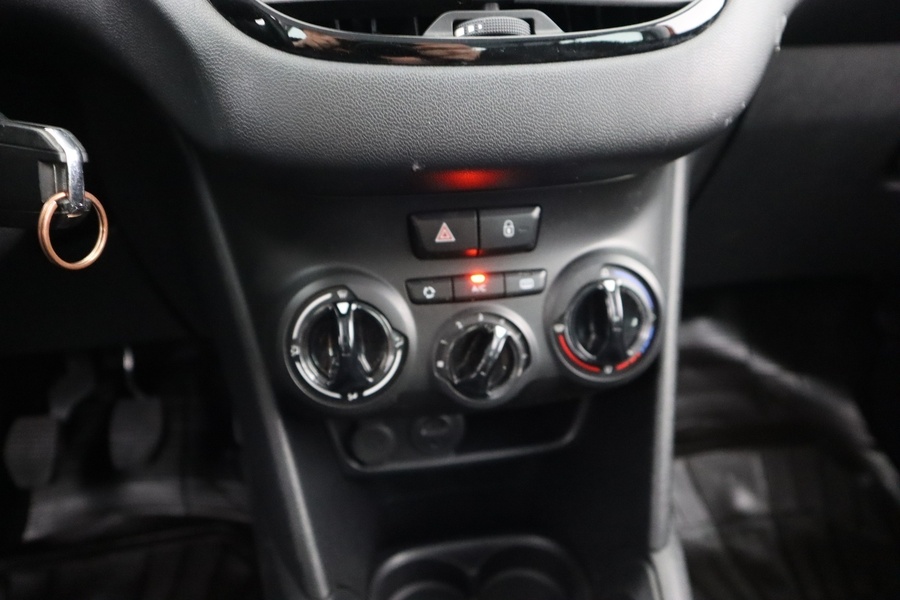 Peugeot 208 vaihtoauto