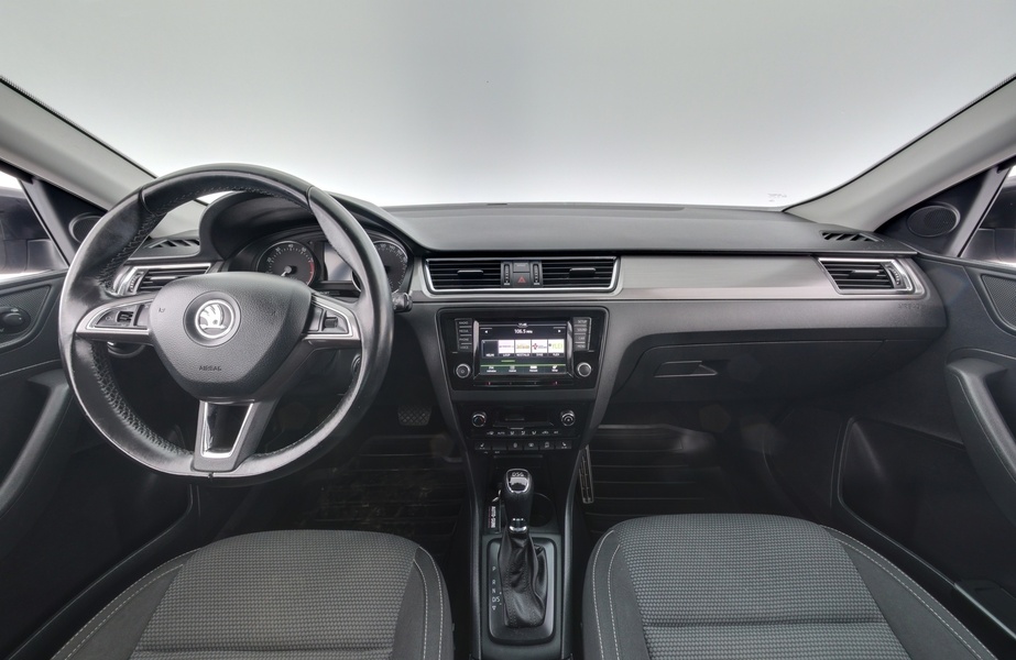 Skoda Rapid vaihtoauto