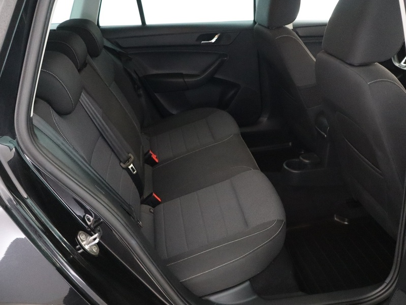 Skoda Rapid vaihtoauto