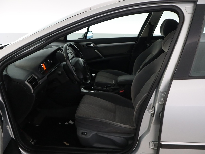 Peugeot 407 vaihtoauto