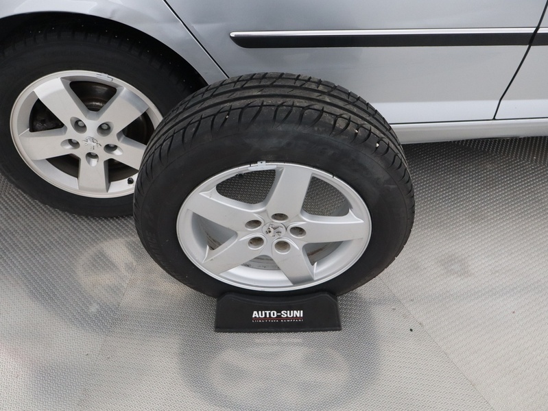 Peugeot 407 vaihtoauto