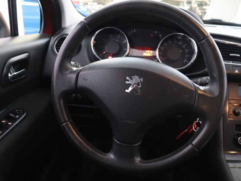 Peugeot 3008 vaihtoauto