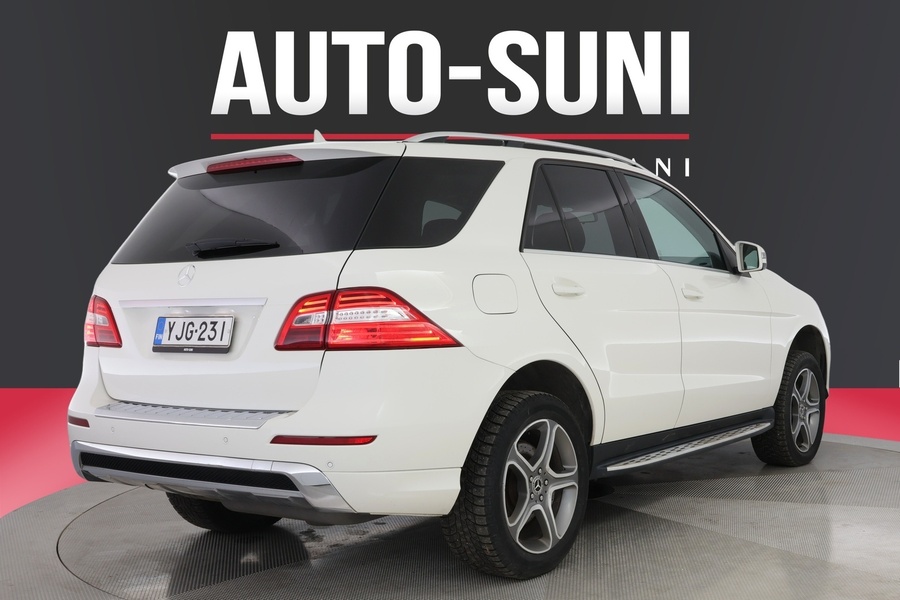 Mercedes-Benz ML vaihtoauto