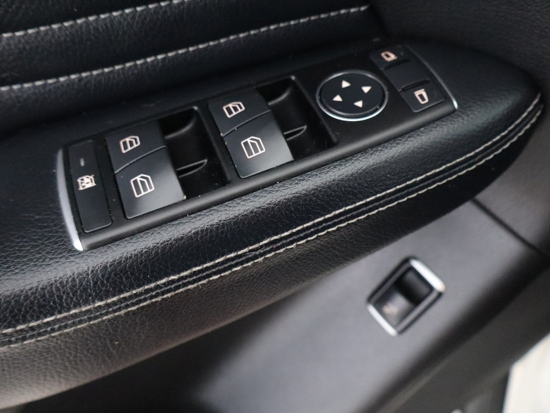 Mercedes-Benz ML vaihtoauto