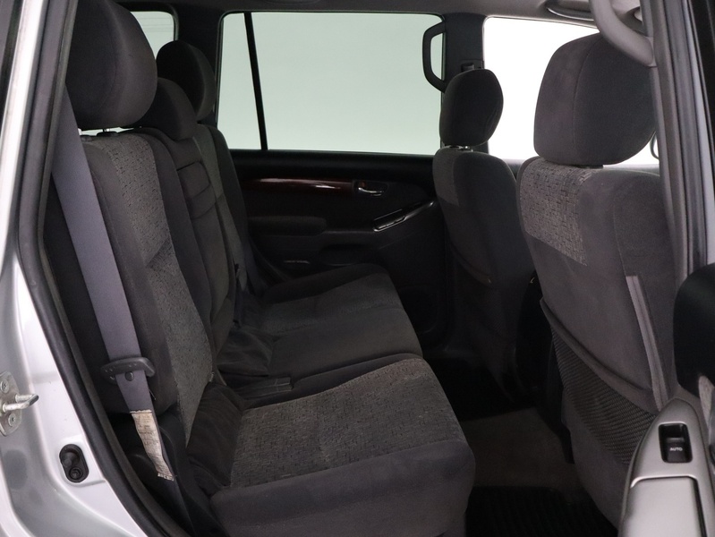 Toyota Land Cruiser vaihtoauto