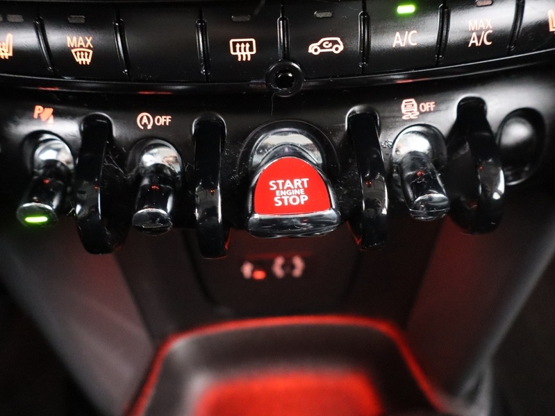 Mini Cooper vaihtoauto