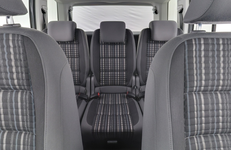 Volkswagen Touran vaihtoauto