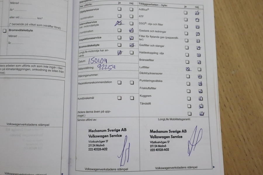 Volkswagen Touran vaihtoauto