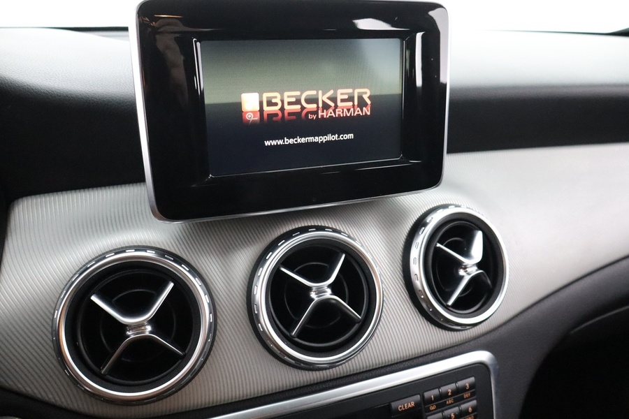 Mercedes-Benz GLA vaihtoauto