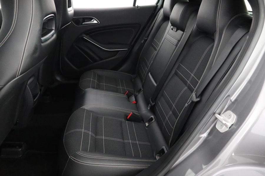 Mercedes-Benz GLA vaihtoauto