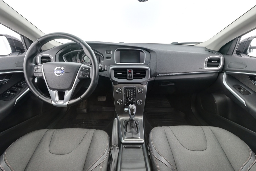 Volvo V40 Cross Country vaihtoauto
