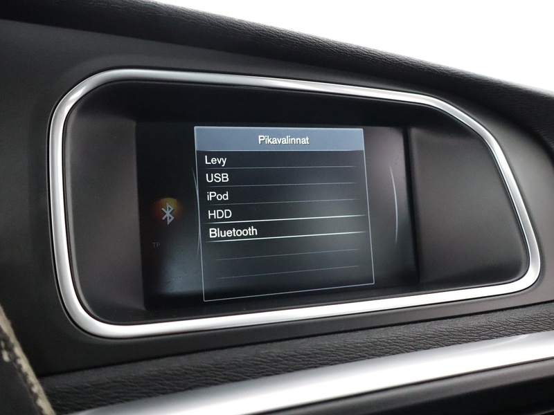 Volvo V40 Cross Country vaihtoauto