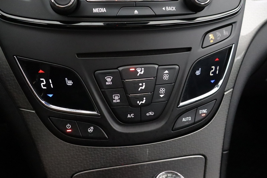 Opel Insignia vaihtoauto