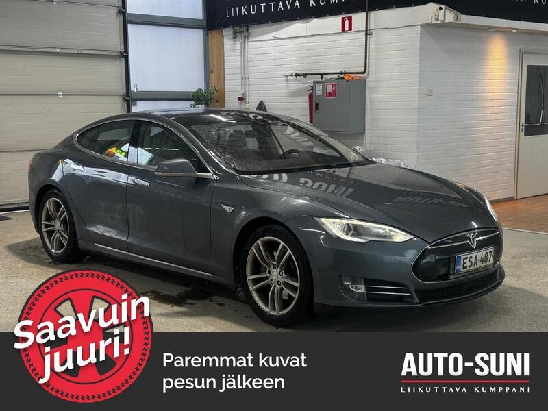 Tesla Model S vaihtoauto