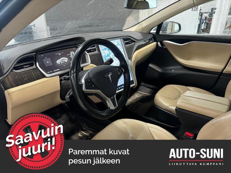 Tesla Model S vaihtoauto