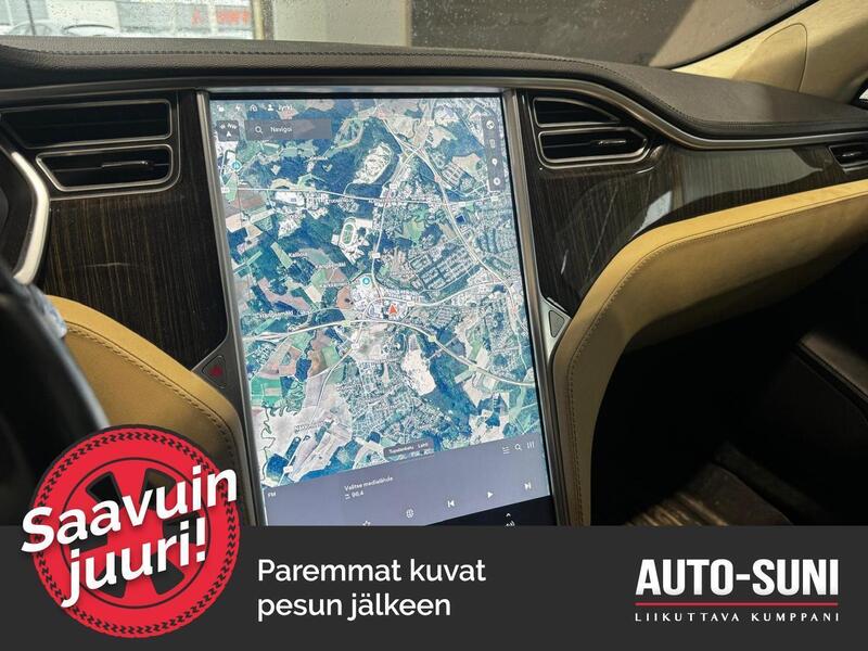 Tesla Model S vaihtoauto