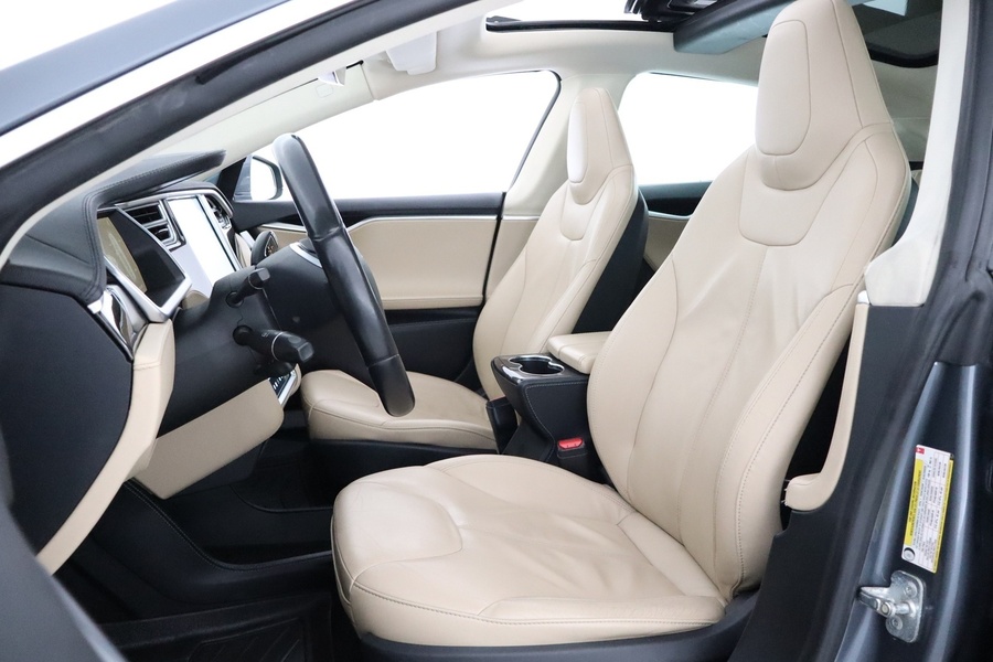 Tesla Model S vaihtoauto