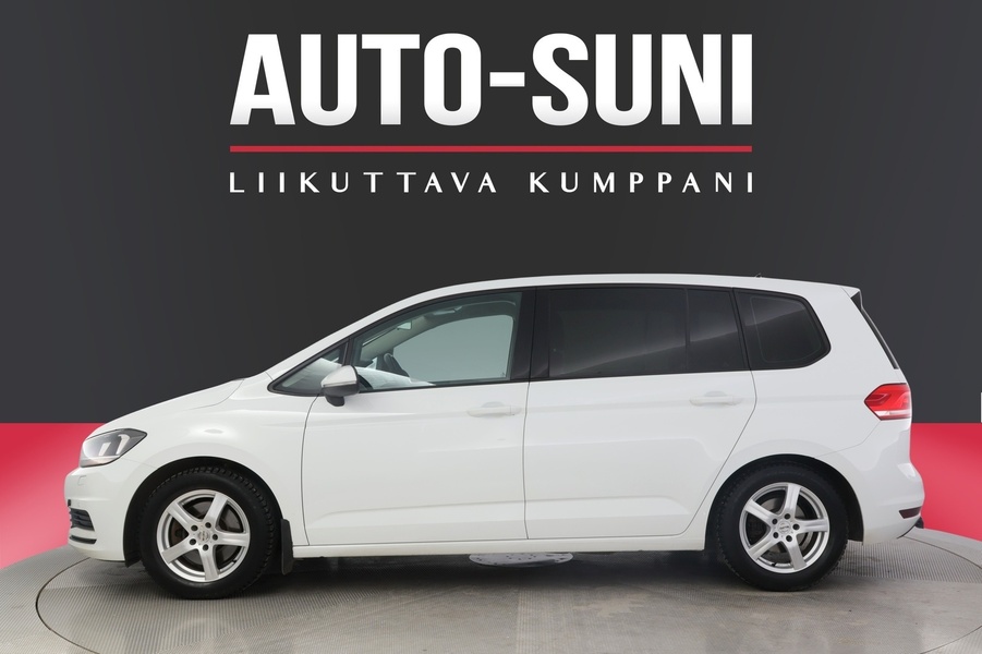 Volkswagen Touran vaihtoauto