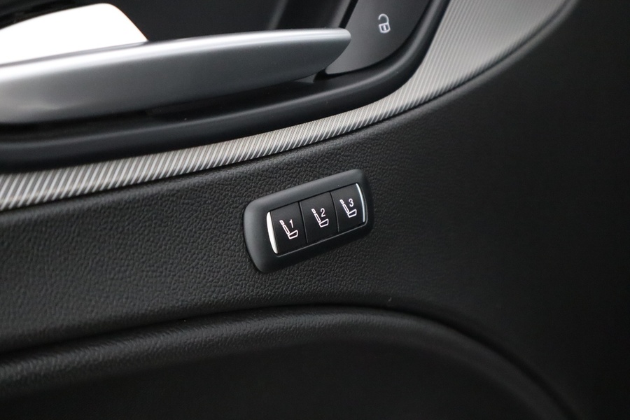 Alfa Romeo Stelvio vaihtoauto