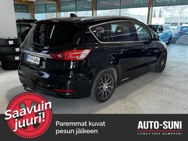 Ford S-MAX vaihtoauto