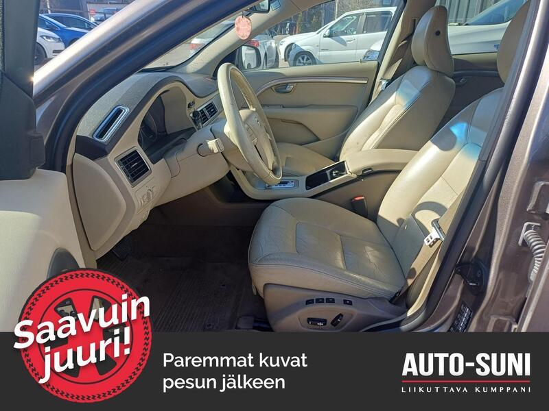 Volvo V70 vaihtoauto