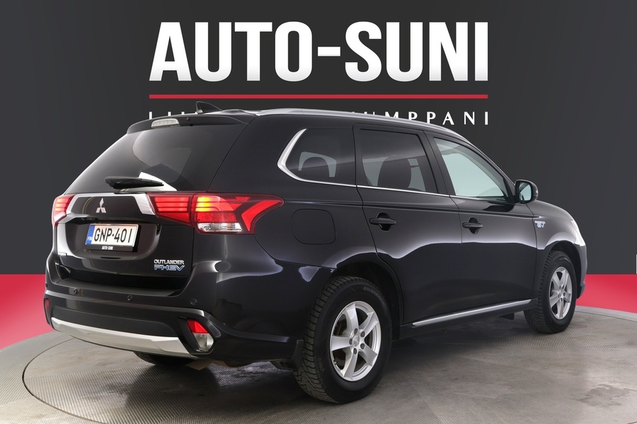 Mitsubishi Outlander PHEV vaihtoauto