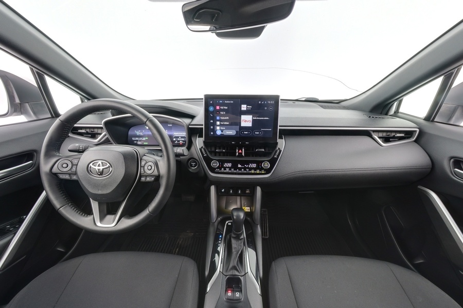 Toyota Corolla Cross vaihtoauto