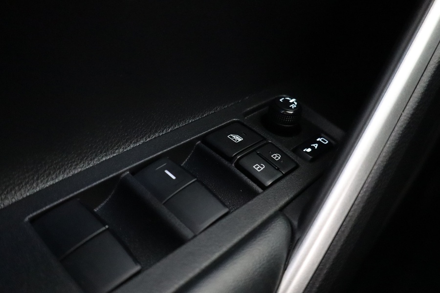 Toyota Corolla Cross vaihtoauto