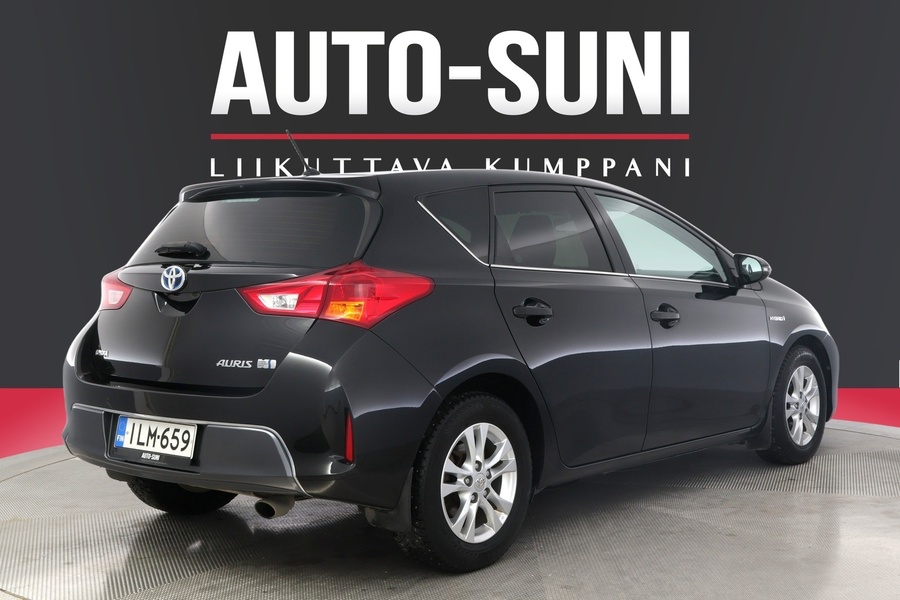 Toyota Auris vaihtoauto