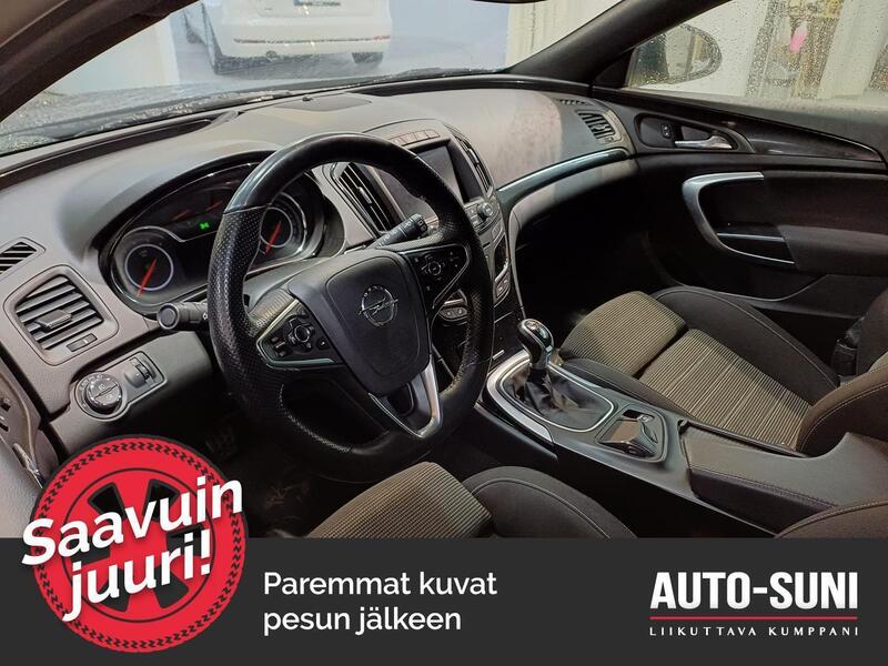 Opel Insignia vaihtoauto