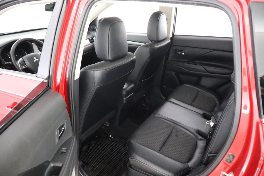 Mitsubishi Outlander vaihtoauto