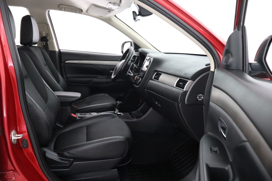 Mitsubishi Outlander vaihtoauto