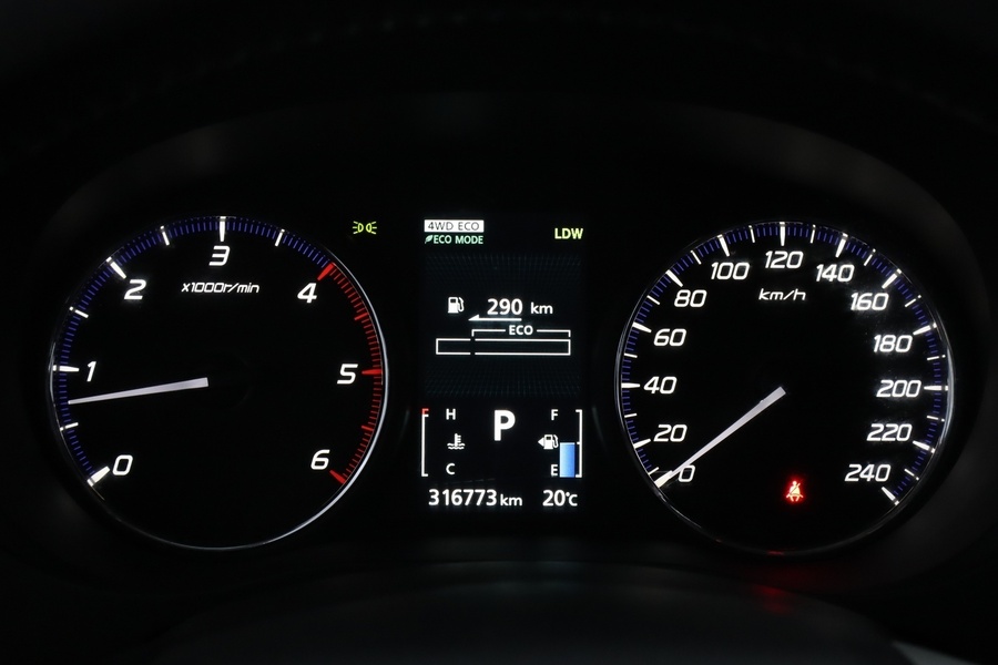 Mitsubishi Outlander vaihtoauto