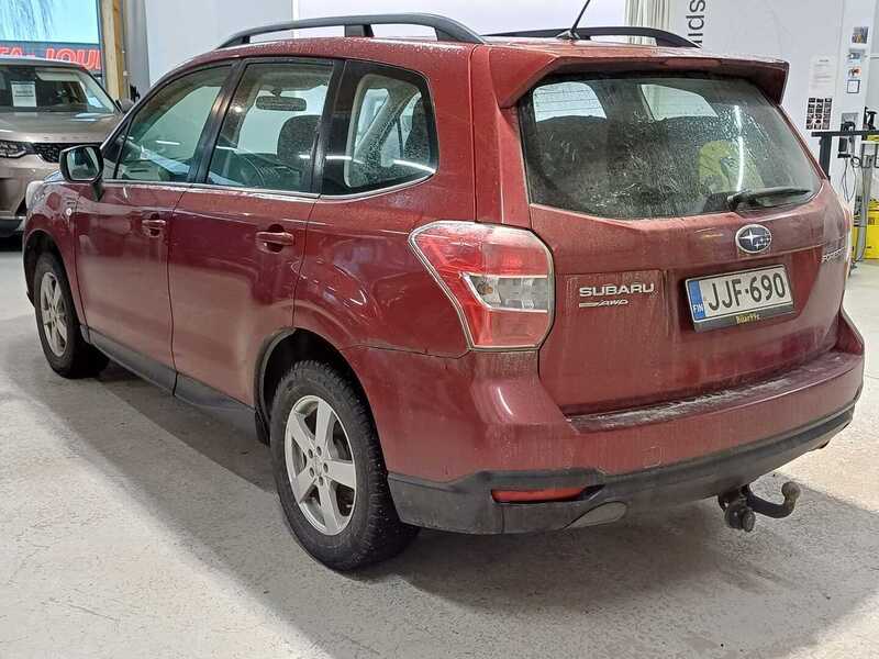 Subaru Forester vaihtoauto