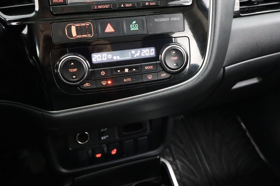 Mitsubishi Outlander PHEV vaihtoauto