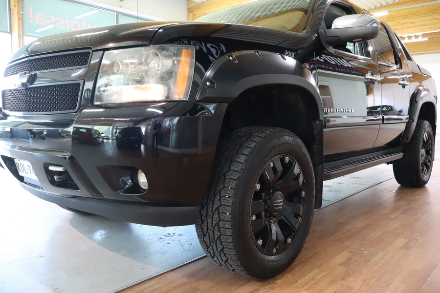 Chevrolet Avalanche vaihtoauto