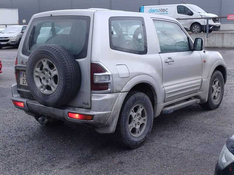 Mitsubishi Pajero vaihtoauto