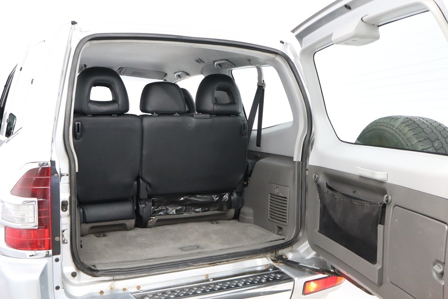 Mitsubishi Pajero vaihtoauto