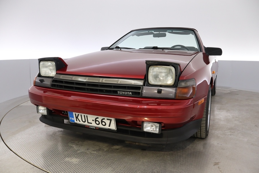 Toyota Celica vaihtoauto