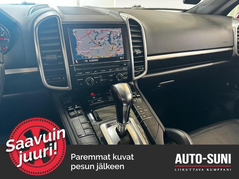 Porsche Cayenne vaihtoauto