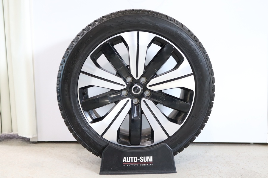 Volvo C40 vaihtoauto