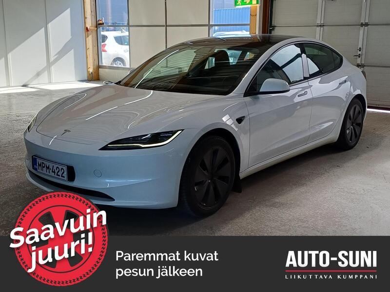 Tesla Model 3 vaihtoauto