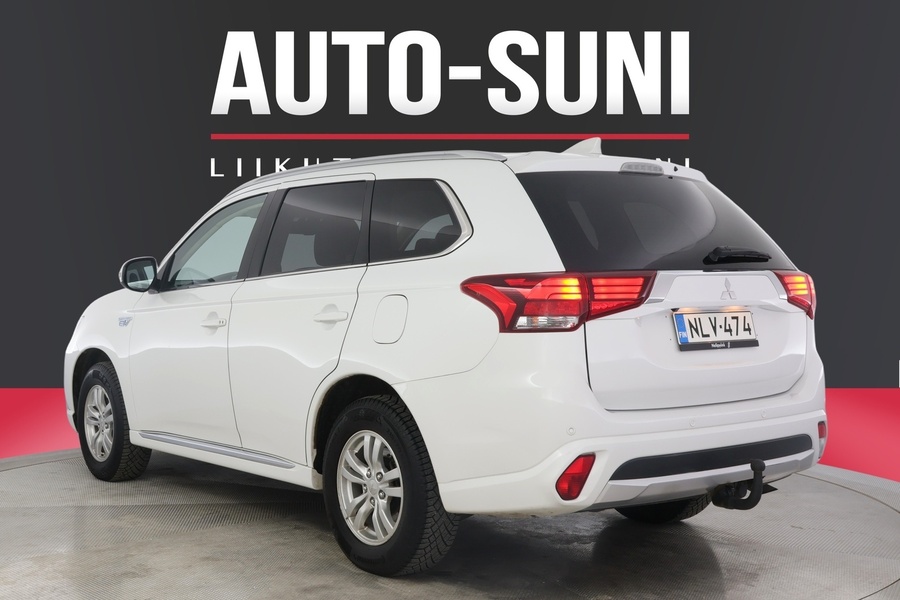 Mitsubishi Outlander PHEV vaihtoauto