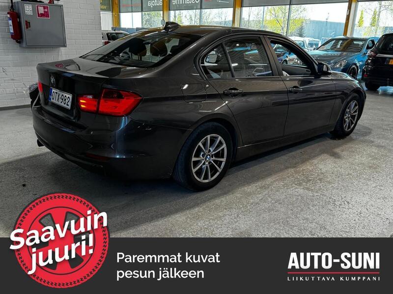 BMW 320 vaihtoauto